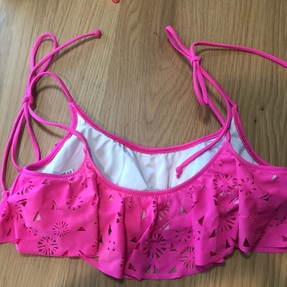 Pink bathing suit bikini top women’s small with ties for straps Victorias Secret - Picture 5 of 5